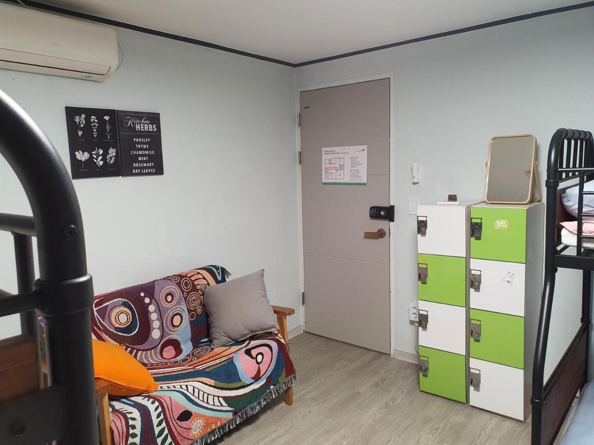 Bunk Backpackers Guesthouse Séoul Extérieur photo